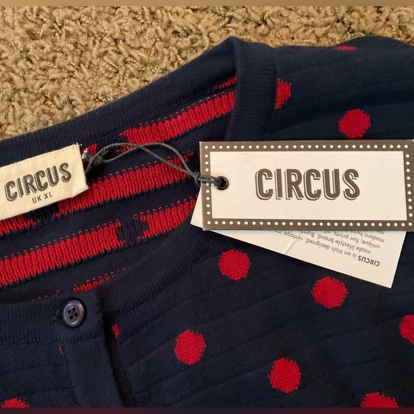 NWT~Vintage Inspired Navy Cardigan Sweater with Red Polka Dots, UK XL-Import!🍒 - Picture 3 of 10